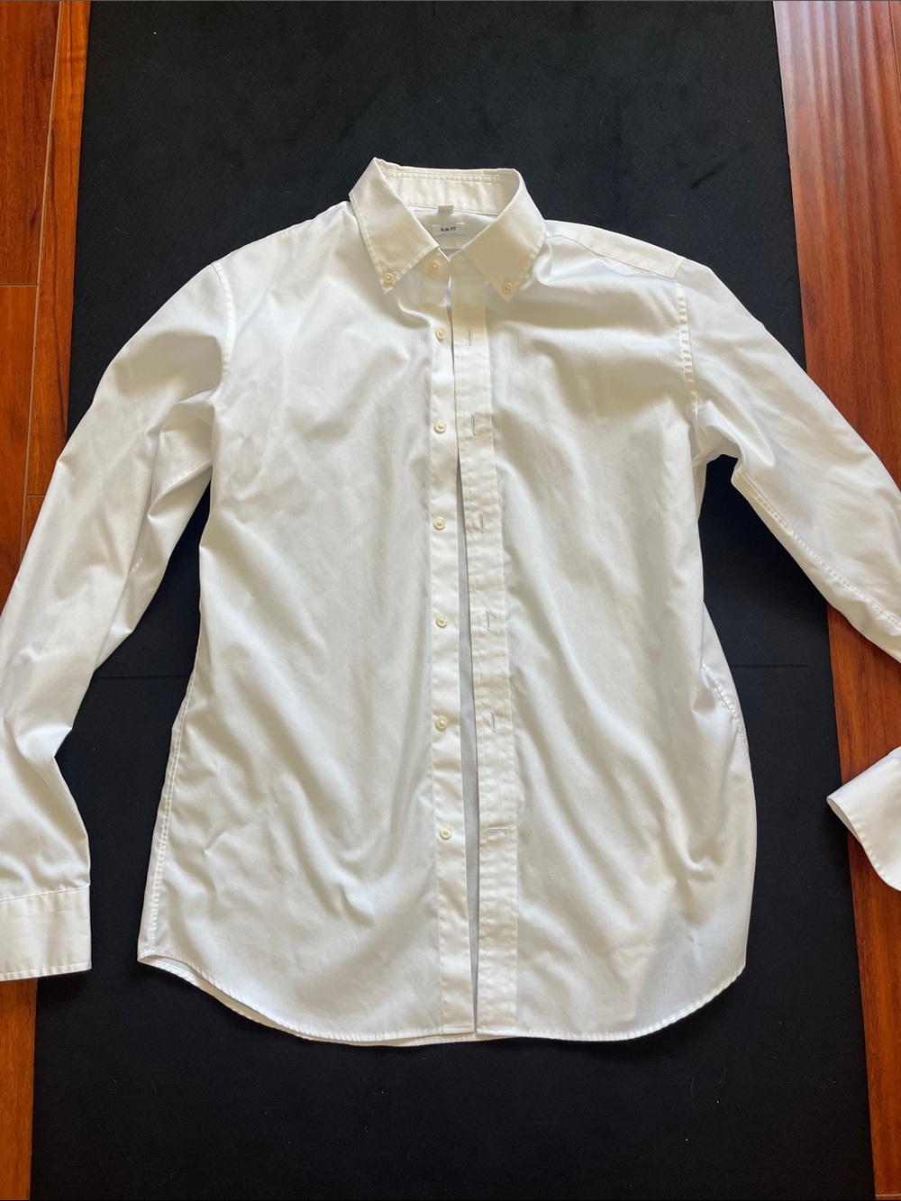 Classic White Button-Down Shirt - Uniqlo Slim fit 100% cotton